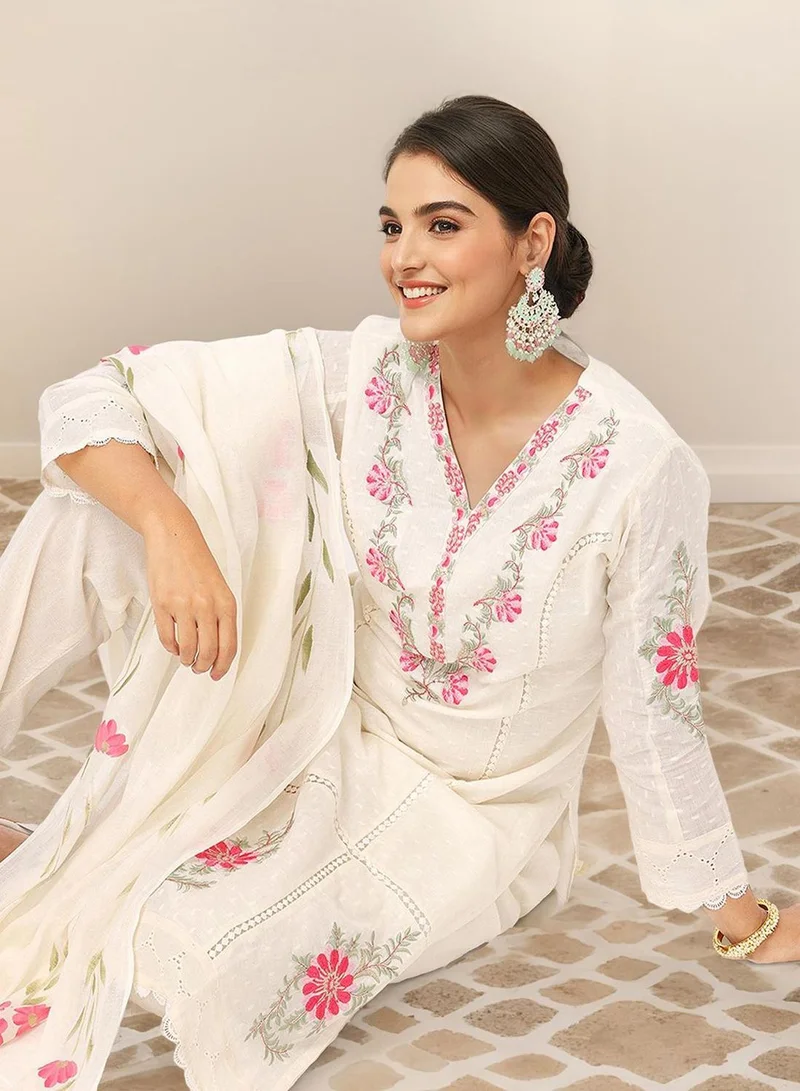 ISHIN  Women's Off White 100% Cotton Embellished Tunic Full Length Casual Straight Fit Kurta Set for Women | Best Price UAE